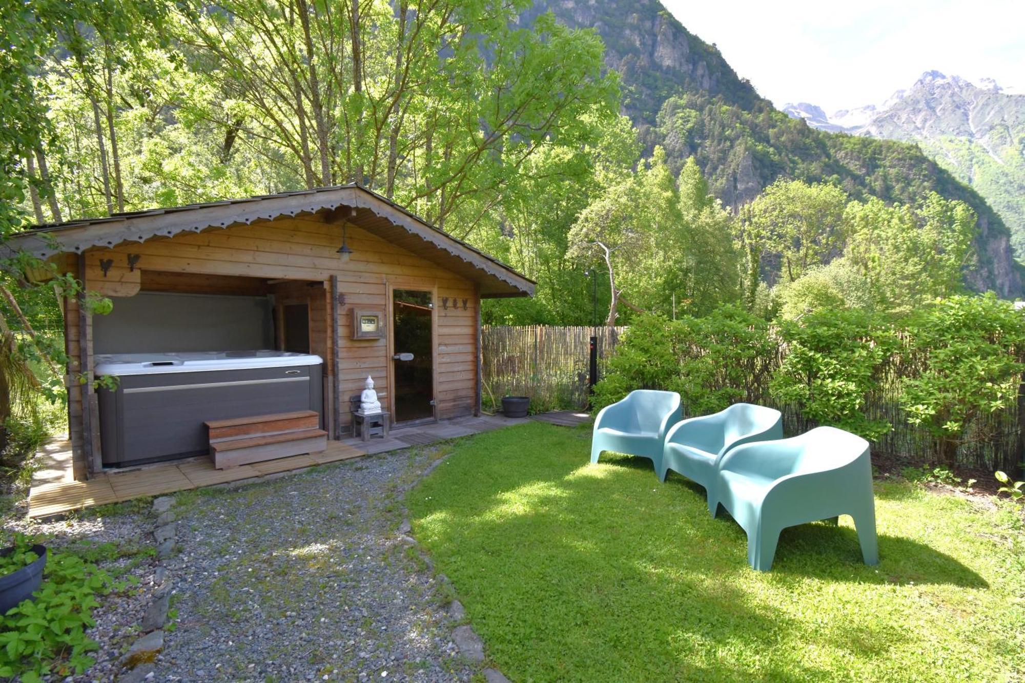 Bed and Breakfast La Clé des Bois Le Bourg-dʼOisans Esterno foto